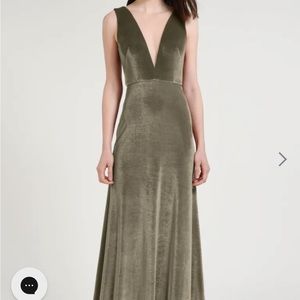 Jenny Yoo Logan Bridesmaid Dress. Velvet. Color: SAGE. Size 4. Hemmed 1”